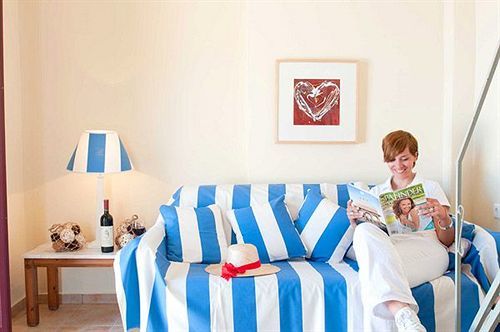 Atlantida Holiday Club Hotell Akrotírion Eksteriør bilde
